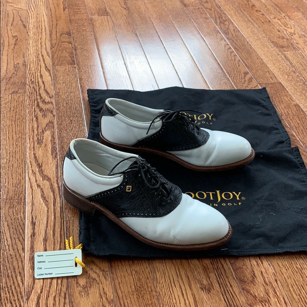 Foot joy leather golf shoe